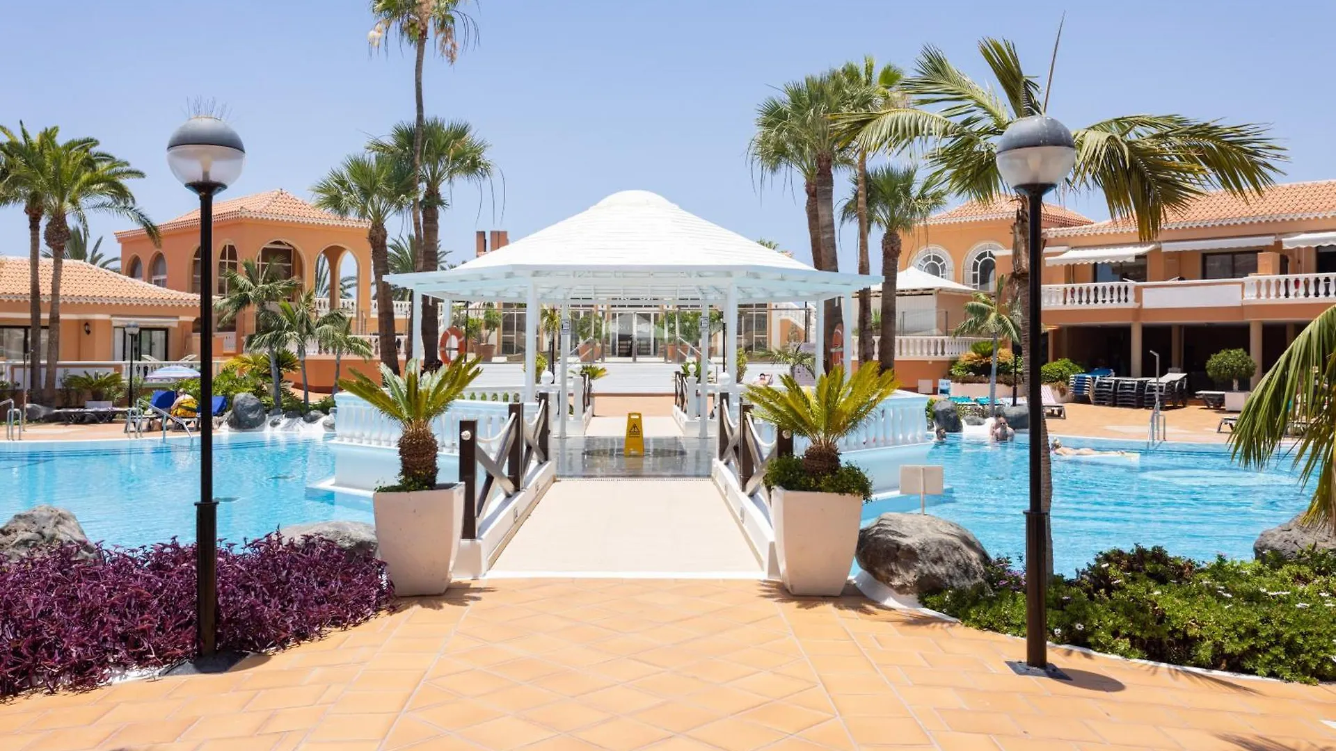 Apartment Exclusive Penthouse Playa Las Vistas 5 Close To Sea And Beach, Aircondition For A Fee, Wifi, Terrace, Heated Pool Playa de las Americas  Spain