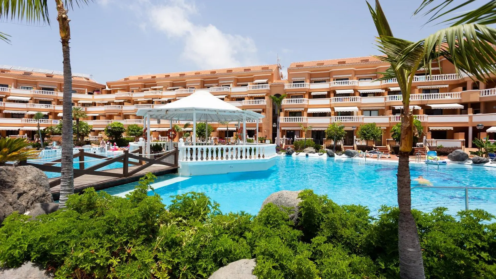 Exclusive Penthouse Playa Las Vistas 5 Close To Sea And Beach, Aircondition For A Fee, Wifi, Terrace, Heated Pool Playa de las Americas  Apartment